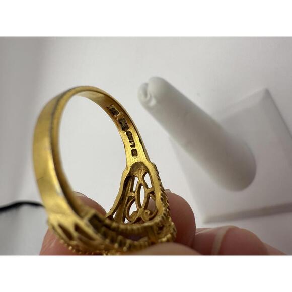 Vintage Gold-Tone Ring with Purple Gemstone Size 7.75  Lind HGE - Picture 8 of 10